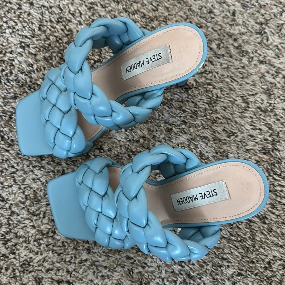 Steve Madden - Blue Braided Sandals - Picture 4 of 8